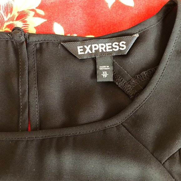 Superb Flutter Sleeve Chiffon-Like Blouse XS from Express - Picture 15 of 16
